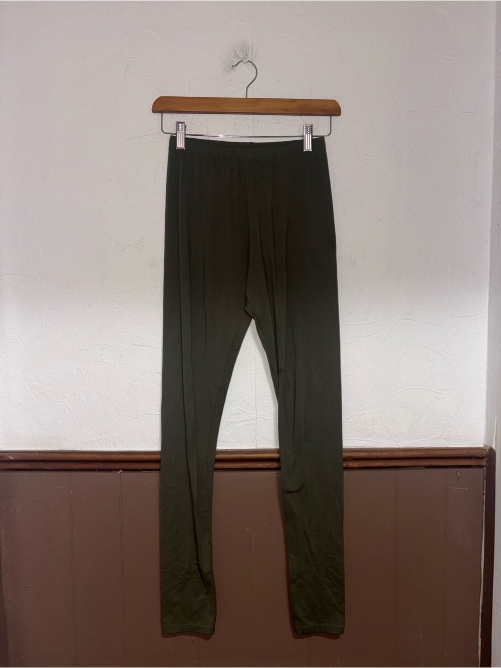 Fashion Nova | Green Leggings | Size Small